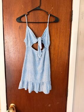 Source Unknown Light Blue Floral Tie-Front Sundress